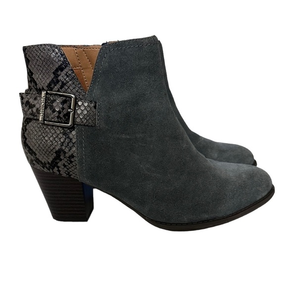 Vionic Naomi Grey Snake Print Bootie Water-resistant 2.5” Heel - Picture 3 of 9